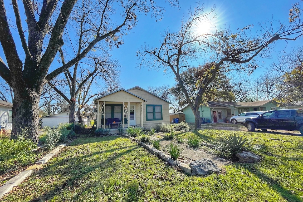 River Bungalow