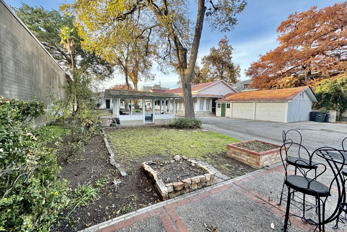 Shared outdoor area