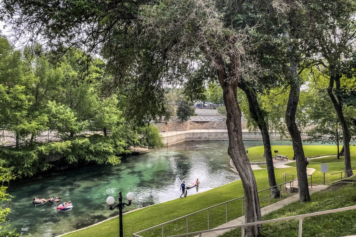 Comal River Condo 323