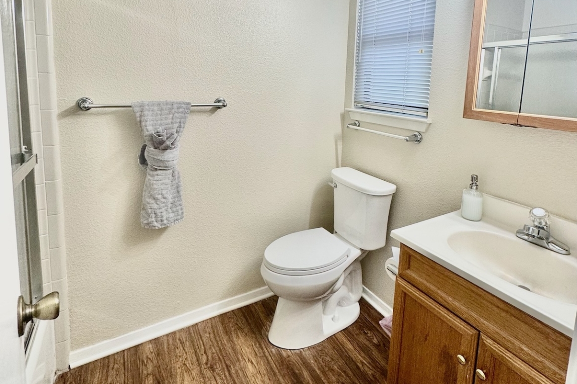 4 Master Bath