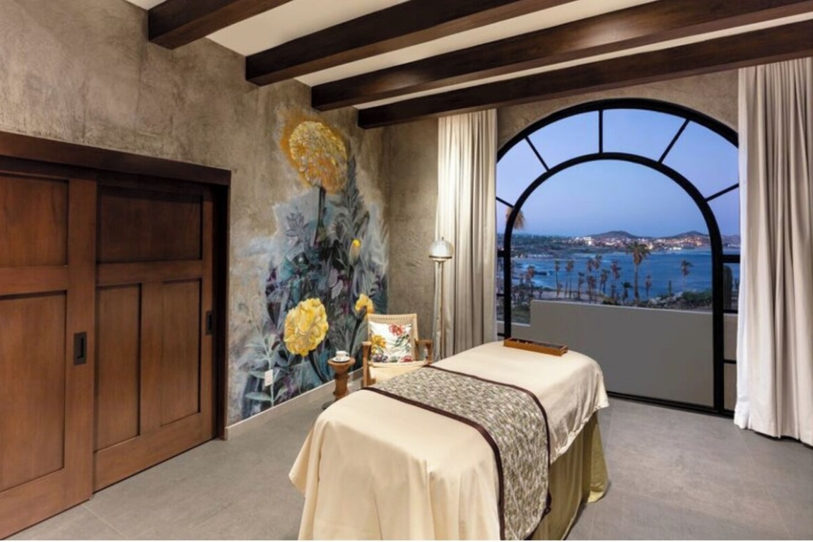 Spa-Massage Table
