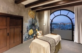 Spa-Massage Table