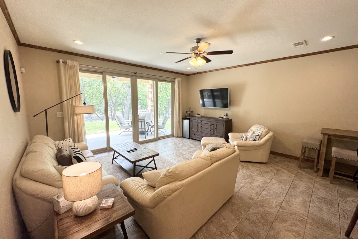 1 Living Room