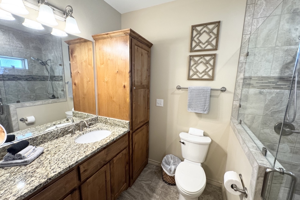 5 Master Bath 1
