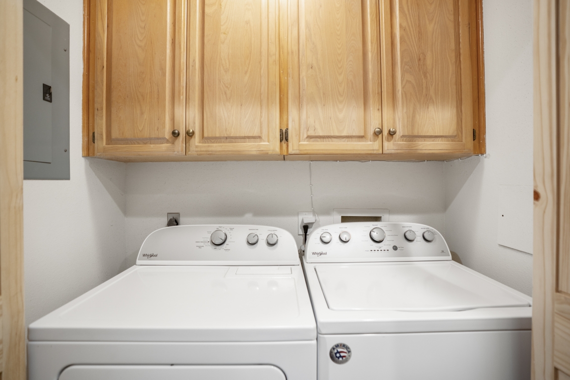 9-Washer:Dryer