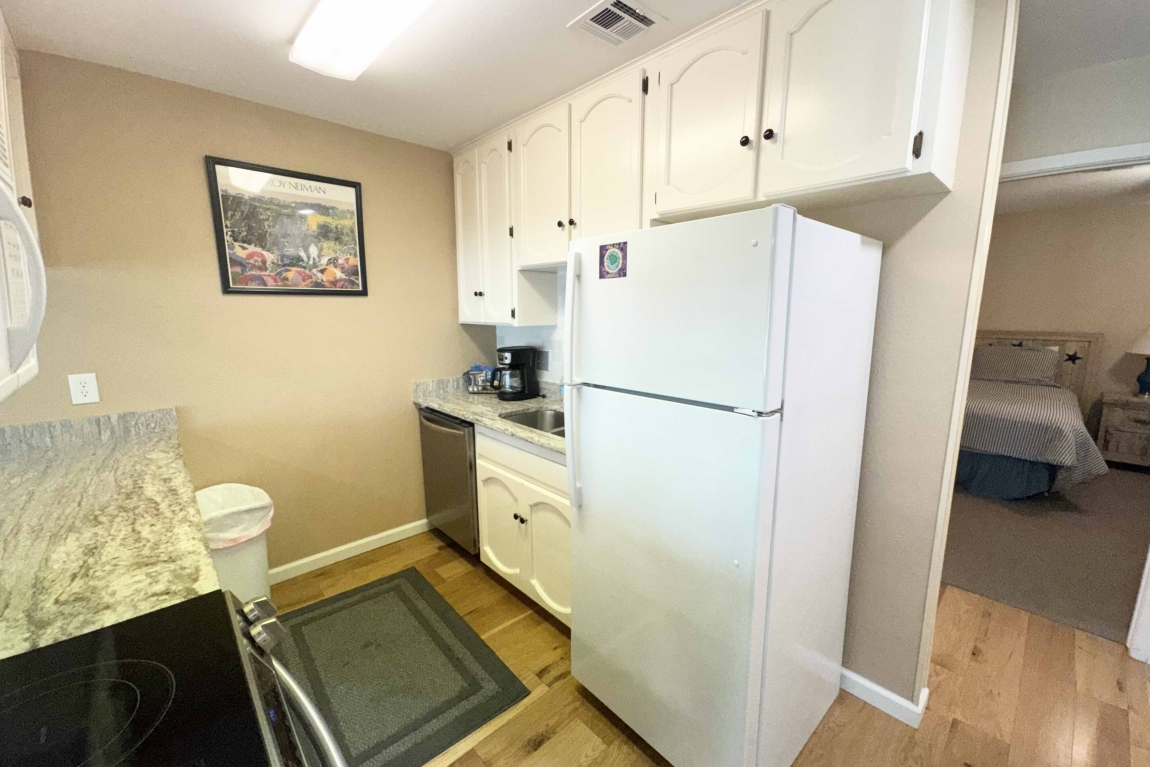 351 Kitchen