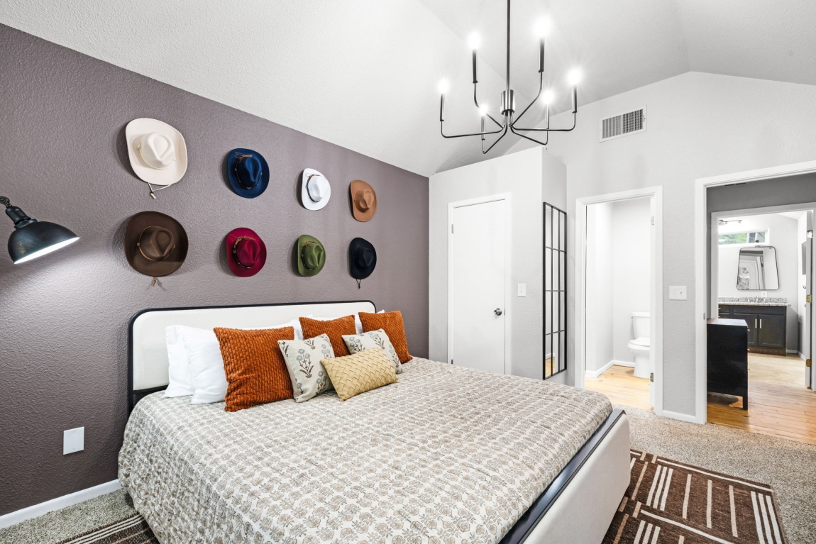 8001 RIver Rd_James_Fossum Studios_3200px_AC0A0074