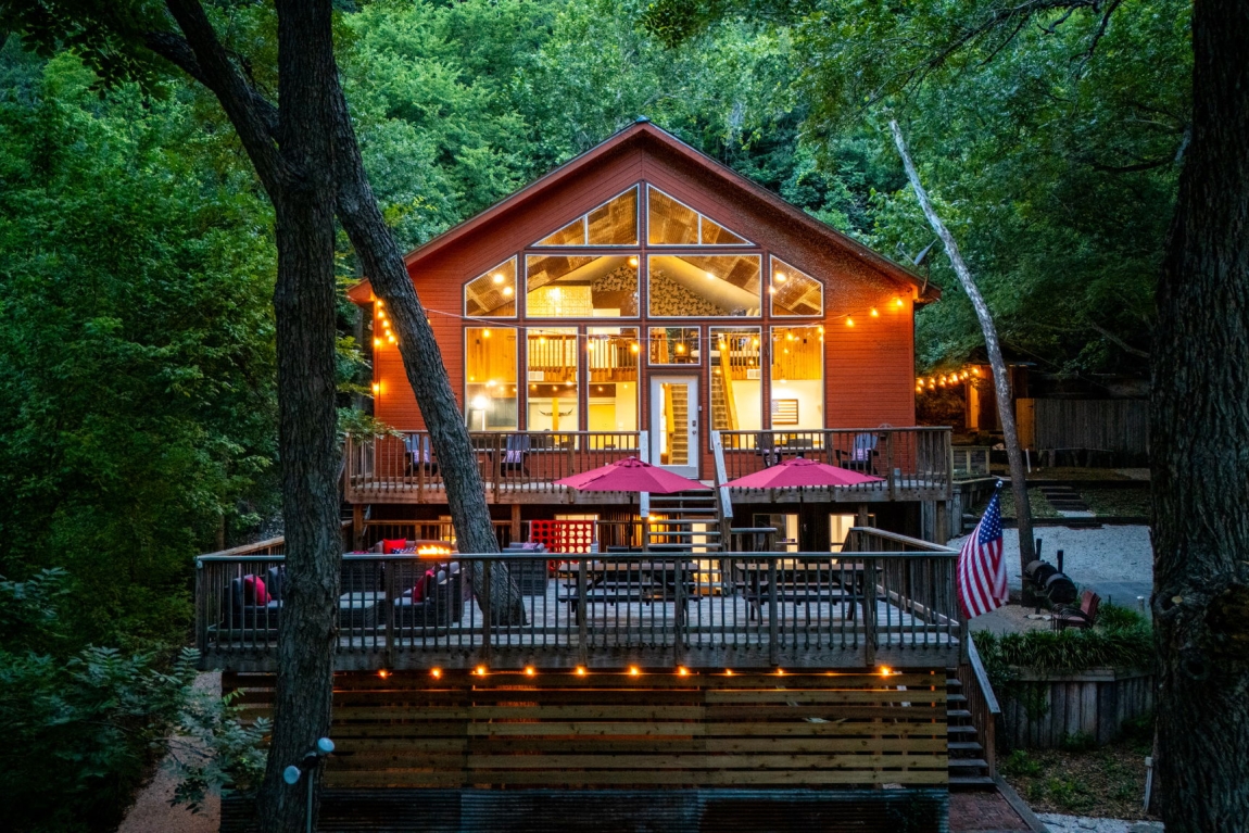 8001 RIver Rd_James_Fossum Studios_3200px_DJI_20250610203933_0096_D