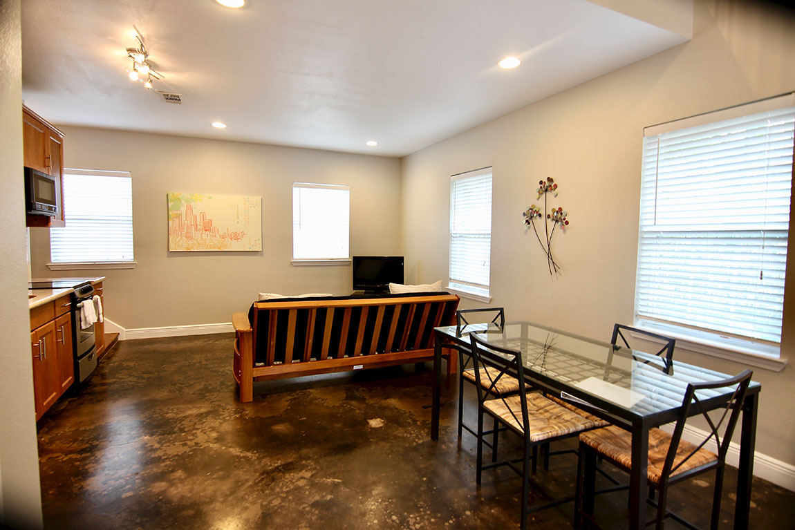 73_Tiki-Loft-1_3813